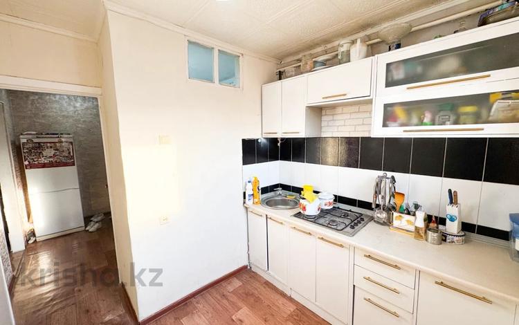3-комнатная квартира · 54 м² · 4/4 этаж, центр шевченко за 15.5 млн ₸ в Талдыкоргане, мкр Жетысу — фото 11