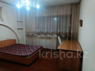 2 комнаты · 30 м², Кобикова 67 — Район нижний петельки это за 1 Алматы вокзал за 40 000 ₸ в Турксибский р-н
