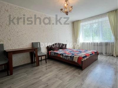 1-комнатная квартира · 30 м² · 4/5 этаж, Сатпаева 15/1 за 9.8 млн 〒 в Усть-Каменогорске, Ульбинский