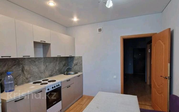 1-комнатная квартира · 45 м² · 4/16 этаж, Коргалжынское шоссе 25 за 170 000 ₸ в Астане, Нура р-н — фото 3