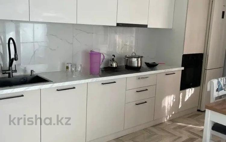 2-бөлмелі пәтер · 79 м² · 4/16 қабат, Валиханова 12, бағасы: 39.6 млн ₸ в Астане, р-н Байконур — фото 2