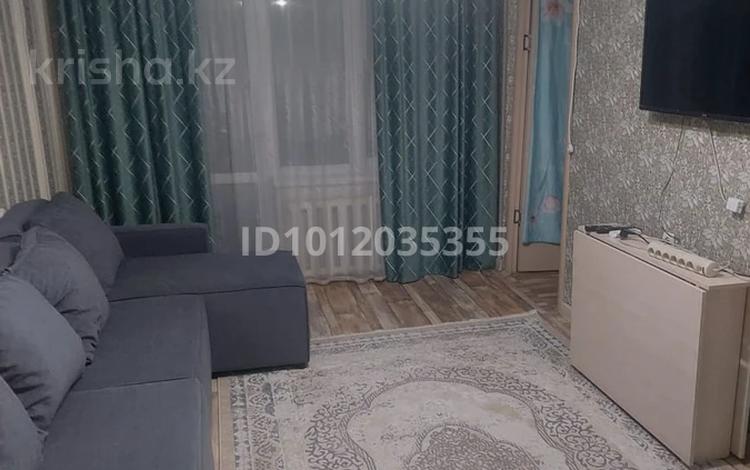 3-комнатная квартира · 56 м² · 2/5 этаж, Сабитова 5 за 15 000 〒 в Балхаше — фото 2
