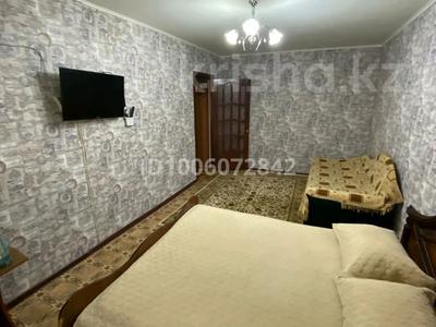 1-комнатная квартира · 34 м² · 2/5 этаж, Мухита 134 — Казииту за 10 000 ₸ в Уральске, мкр Школьник