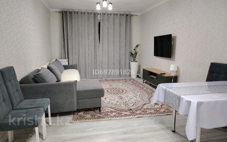 2-комнатная квартира, 50 м², 8/9 этаж помесячно, Туран 55к — Туран орынбор