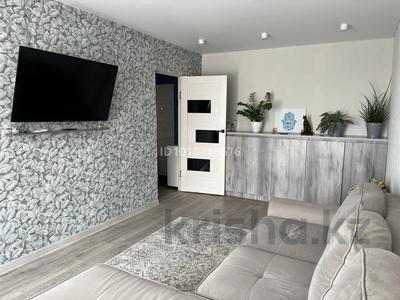 2-бөлмелі пәтер · 50.5 м² · 5/5 қабат, Мухтара Ауэзова 4 — Мечети, ФОК, Магазин Алишер, Католическая Церковь, бағасы: 17.5 млн 〒 в Хромтау
