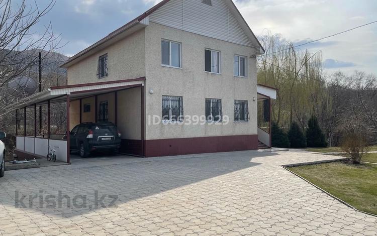 Отдельный дом · 9 комнат · 300 м² · 22 сот., Ст. Водник 42 за 85 млн 〒 в Бирлике — фото 2