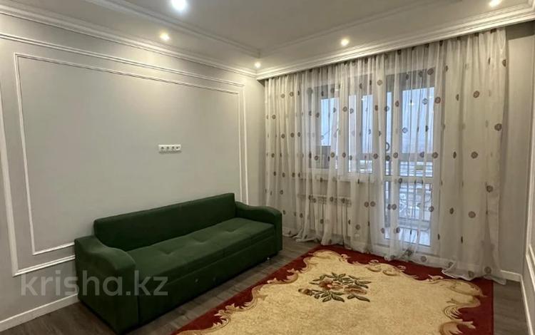 2-бөлмелі пәтер · 42 м² · 6/10 қабат, Толе би 285/8 к11, бағасы: 33.5 млн ₸ в Алматы, Ауэзовский р-н — фото 3