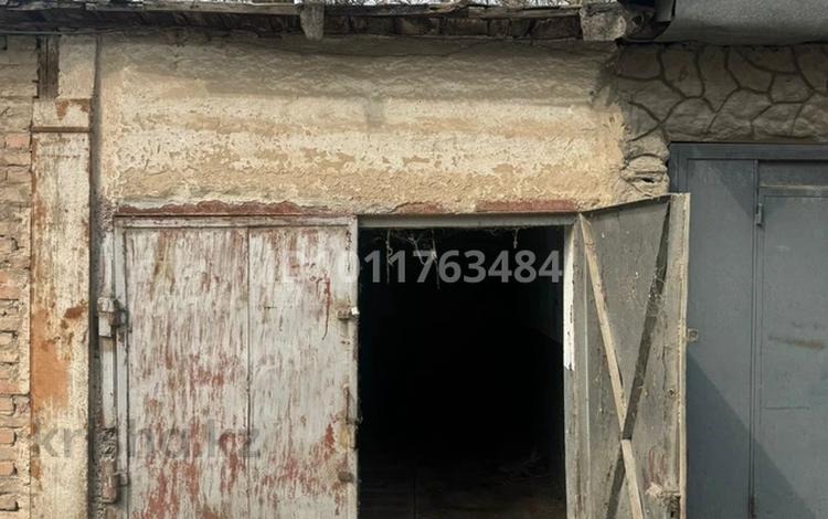 Гараж · 20 м² · 8-й микрорайон за 2.5 млн ₸ в Шымкенте, Туран р-н — фото 2