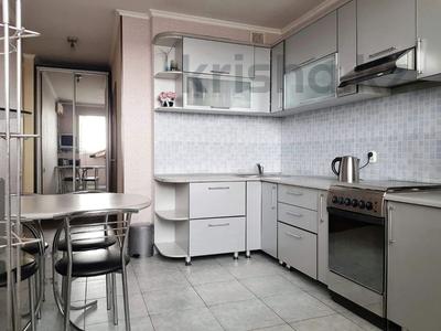 3-комнатная квартира, 72 м², 10/10 этаж, исы байзакова 137 за 26 млн 〒 в Павлодаре