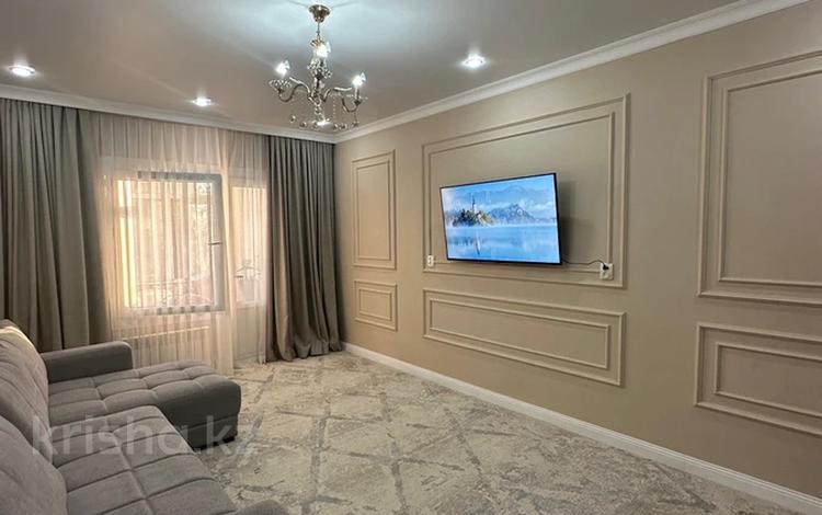 2-комнатная квартира · 55 м² · 4/13 этаж, 3-й мкр. 21/1 за 44 млн ₸ в Алматы, Ауэзовский р-н — фото 2