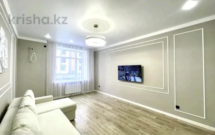 3-комнатная квартира, 95 м², 2/10 этаж, Казыбек би, 37