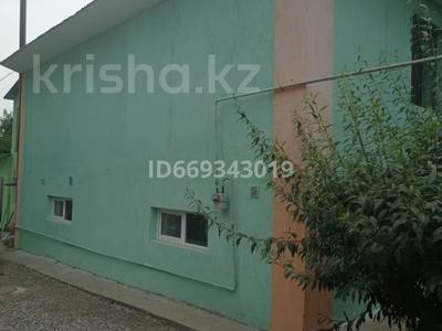 Отдельный дом • 8 комнат • 250 м² • 9 сот., Алматинская 35 а за 30 млн 〒 в Кендале