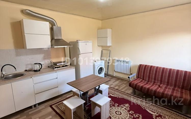 Отдельный дом · 1 комната · 35 м² · 10 сот., Алихан Букейхана за 80 000 ₸ в Косшы — фото 2