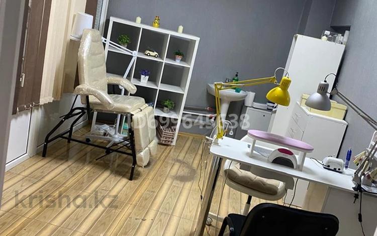 Свободное назначение · 15 м² за 120 000 ₸ в Караганде, Алихана Бокейханова р-н — фото 2