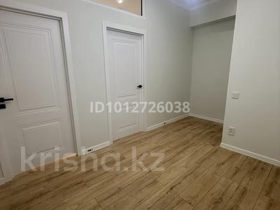 2-бөлмелі пәтер · 34.2 м² · 3/3 қабат, Бірлік 11 — 200 метров от ТЦ Aport mall west, бағасы: 17.5 млн ₸ в Алматы, Алатауский р-н