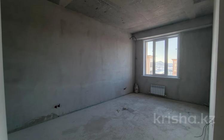 2-комнатная квартира · 59 м² · 7/10 этаж, Каныша Сатпаева 82/9 за ~ 26.3 млн ₸ в Усть-Каменогорске — фото 11