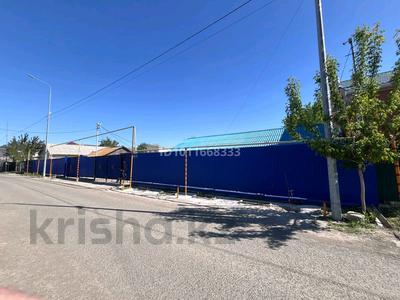Жеке үй · 4 бөлме · 140 м² · 8 жүзд., Байланысшылар 14 — Кулманова, сатпаева, жарбосынова, бағасы: 30 млн ₸ в Атырау