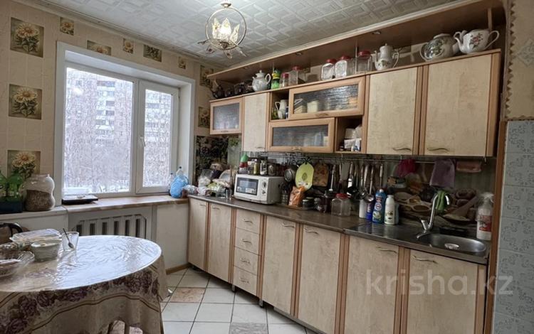 3-комнатная квартира · 86.2 м² · 3/10 этаж, Пр. Н.Назарбаева 287 за 25.8 млн 〒 в Павлодаре — фото 2