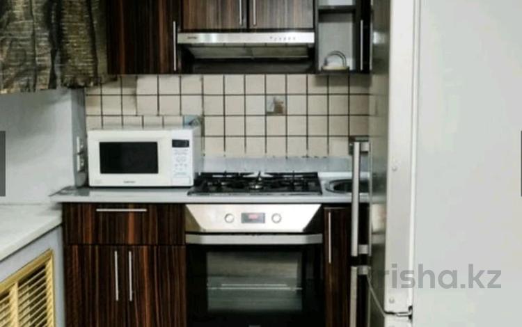 2-бөлмелі пәтер · 46 м² · 1/5 қабат, Пичугина 242, бағасы: 13.9 млн ₸ в Караганде, Казыбек би р-н — фото 2