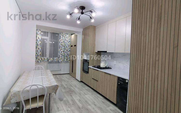 2-бөлмелі пәтер · 75 м² · 5/5 қабат, мкр Омега, Кокшетау 1/5, бағасы: 150 000 ₸ в Уральске — фото 2