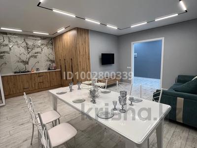 2-комнатная квартира · 72 м² · 3/5 этаж, мкр Северо-Восток, Циолковского 5А за 20 000 ₸ в Уральске