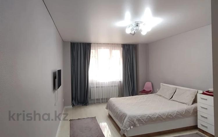 2-комнатная квартира · 80 м² · 2/10 этаж, Назарбаев 36 блок 5 — Маметова за 25 000 ₸ в Алматы, Медеуский р-н — фото 2