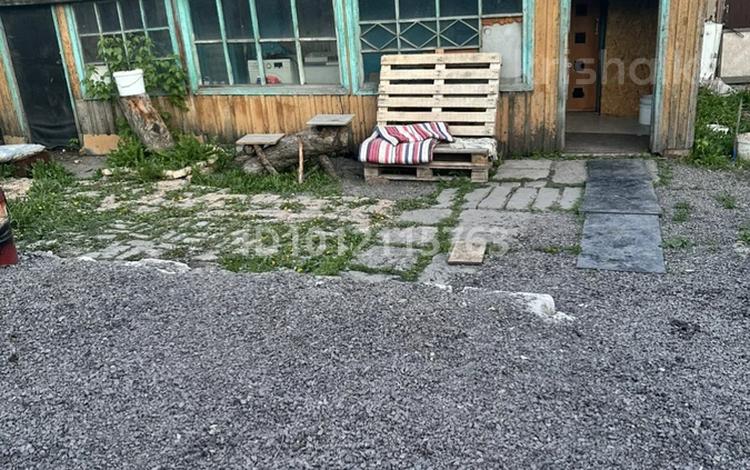Часть дома · 3 комнаты · 70 м² · 9 сот., мкр Михайловка , Речная 16а за 130 000 ₸ в Караганде, Казыбек би р-н — фото 2