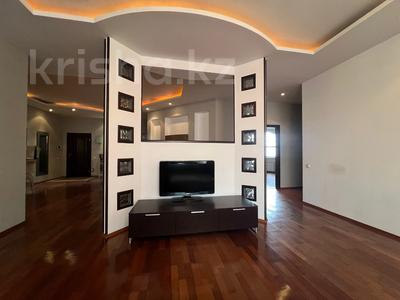 4-бөлмелі пәтер · 199 м² · 5/9 қабат, Аль-Фараби 47 — Маркова, бағасы: 700 000 ₸ в Алматы, Бостандыкский р-н