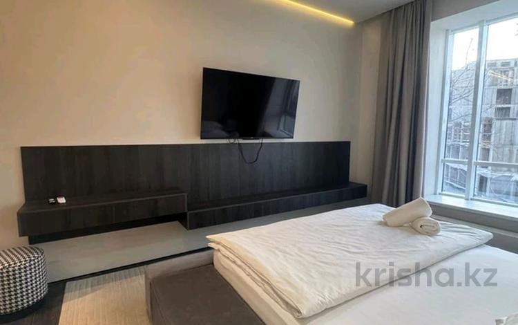 3-комнатная квартира · 120 м² · 2 этаж, Аль-Фараби 41 за 165 млн ₸ в Алматы, Бостандыкский р-н — фото 2