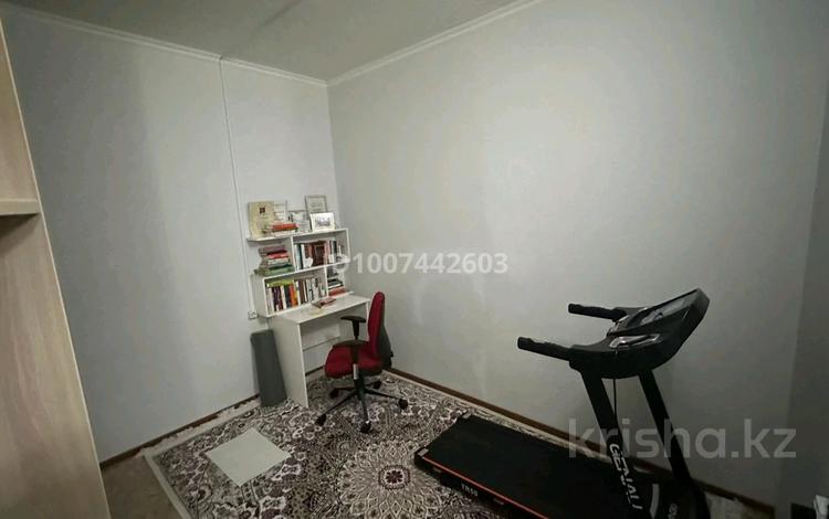 1-комнатная квартира · 50 м² · 11/16 этаж, мкр. Алмагуль за 18 млн ₸ в Атырау — фото 2