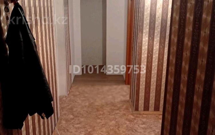 2-комнатная квартира · 55.7 м² · 4/5 этаж, Старый город, Жанкожа батыра 30 — Народный банк за 13.8 млн ₸ в Актобе — фото 2