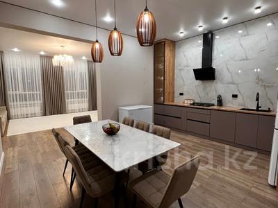 Отдельный дом · 4 комнаты · 140 м² · 5.5 сот., мкр 12 149 за 46 млн 〒 в Актобе