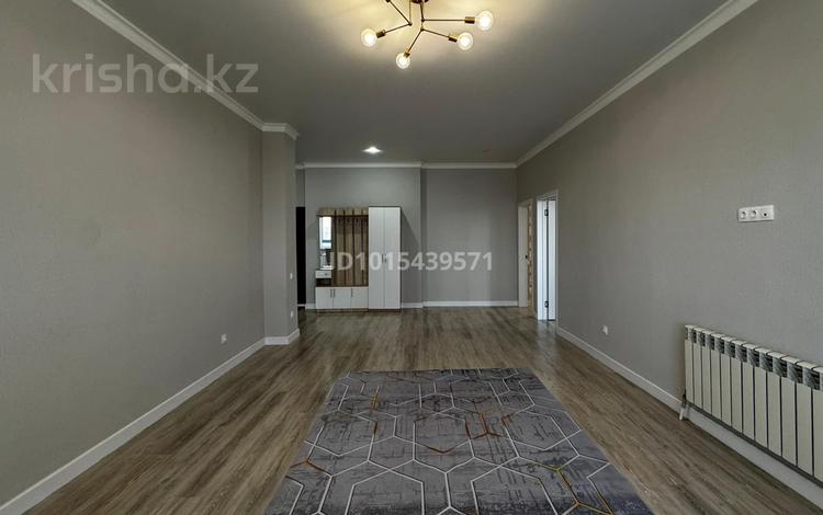 3-комнатная квартира · 85 м² · 15/24 этаж, Абая 10 за 45 млн ₸ в Астане, Сарыарка р-н — фото 2