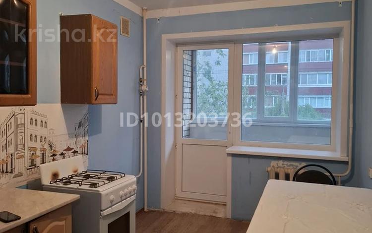 1-комнатная квартира · 41 м² · 3/9 этаж, мкр Северо-Восток 19 за 110 000 ₸ в Уральске — фото 2
