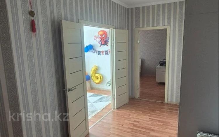 2-комнатная квартира · 62.9 м² · 6/9 этаж, Тауелсиздик 14 за 31.5 млн ₸ в Астане — фото 2