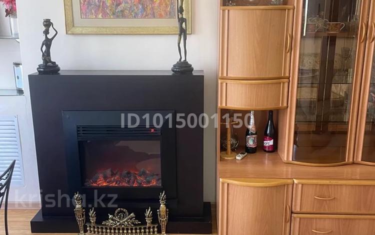 2-комнатная квартира · 62 м² · 8/9 этаж, Абая 24 за 340 000 ₸ в Алматы, Медеуский р-н — фото 2