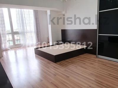 3-комнатная квартира · 98 м² · 8/8 этаж, проспект Достык 40 — Кабанбай Батыра за 95 млн ₸ в Алматы, Медеуский р-н