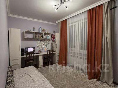 2-комнатная квартира · 62 м² · 7/7 этаж, проспект Аль Фараби — Срочная продажа! за 33 млн ₸ в Астане, Есильский р-н