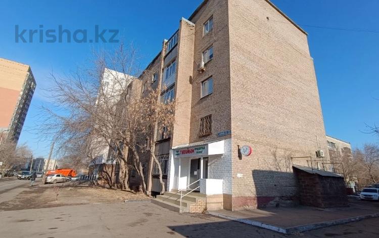 2-бөлмелі пәтер · 50.4 м² · 1/5 қабат, Торайгырова 8, бағасы: 19.8 млн ₸ в Астане, р-н Байконур — фото 2