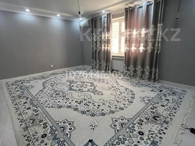 Пәтерлер в Мангистауской обл.: 2-бөлмелі пәтер · 66.8 м² · 2/5 қабат, 20-й мкр 36, бағасы: 16.5 млн 〒 2-бөлмелі пәтер · 66.8 м² · 2/5 қабат, 20-й мкр 36, бағасы: 16.5 млн 〒 в Актау