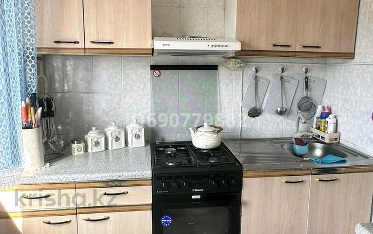 3-бөлмелі пәтер, 57 м², 4/5 қабат, Муратбаева, бағасы: 15 млн 〒 в  — фото 9