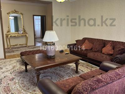 4-комнатная квартира · 150 м² · 4/9 этаж, Габдуллина 5 за 100 млн 〒 в Астане, р-н Байконур