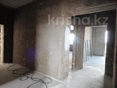 3-комнатная квартира · 110.7 м² · 3/3 этаж, Самал за 35 млн ₸ в Уральске