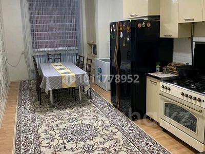 3-бөлмелі пәтер · 80 м² · 1/5 қабат, ул. Зейнуллы Шукурова 98Г, бағасы: 25 млн ₸ в 