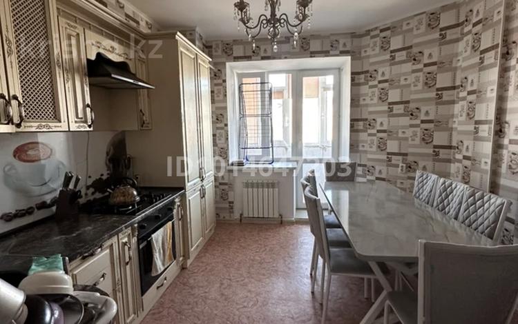1-комнатная квартира · 44 м² · 4/5 этаж, мкр. Алтын орда, Алтын Орда 9/5 за 160 000 ₸ в Актобе — фото 2