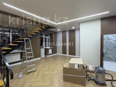 4-комнатная квартира · 285 м² · 5/5 этаж, мкр. Алтын орда, Батыс 2 мкрн 51б за 750 000 ₸ в Актобе