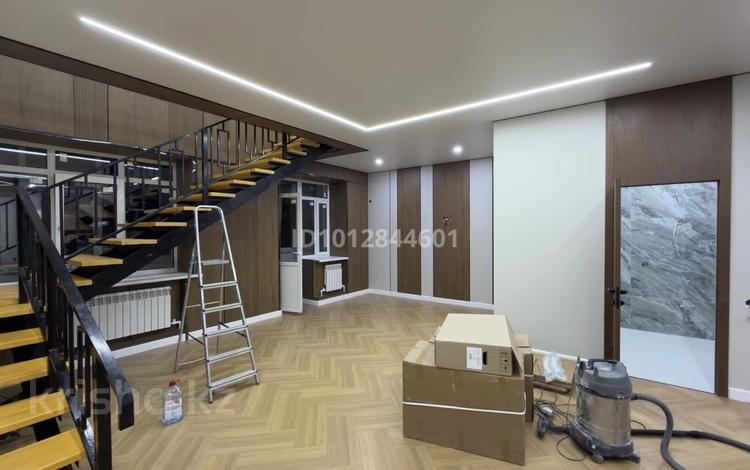 4-комнатная квартира · 285 м² · 5/5 этаж, мкр. Алтын орда, Батыс 2 мкрн 51б за 750 000 ₸ в Актобе — фото 48