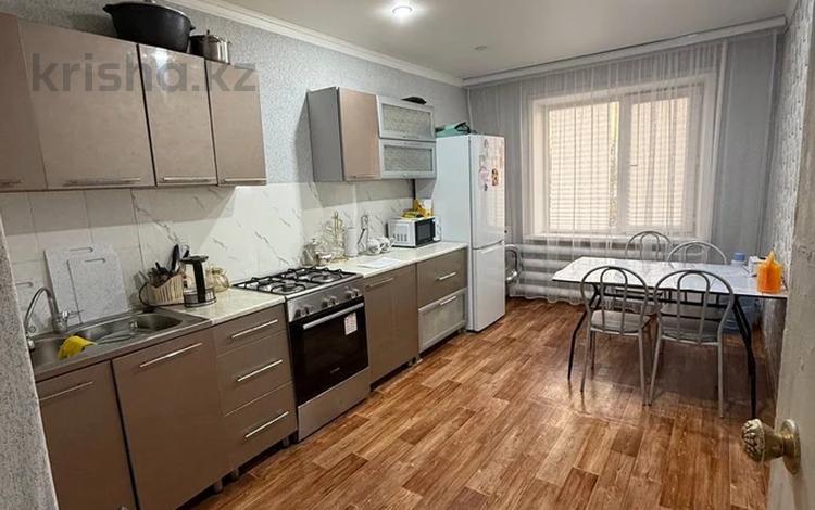 2-бөлмелі пәтер · 57.7 м² · 4/5 қабат, жамбыла жабаева 157, бағасы: 12 млн ₸ в Кокшетау — фото 2