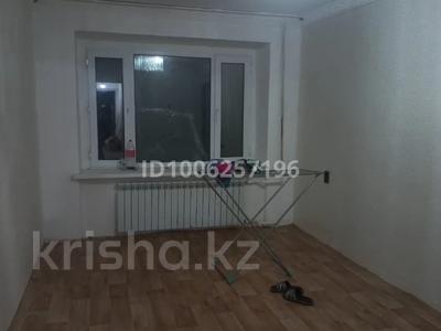 3-бөлмелі пәтер · 70 м² · 3/5 қабат, Грубы 99 — Базар Туран автостанция, бағасы: 150 000 ₸ в Сатпаев