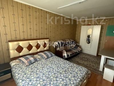 1-комнатная квартира · 50 м² · 4/5 этаж, Аитеке би 26 за 9 000 ₸ в 